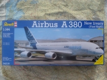 images/productimages/small/A380 new Livery first flight Revell 1;144 nw.voor.jpg